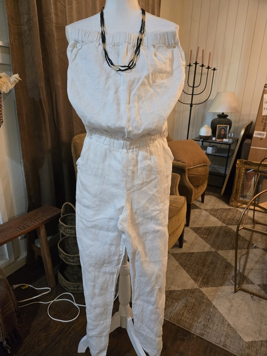 Pants - Women's Off-Shoulder Linen Jumpsuit in White